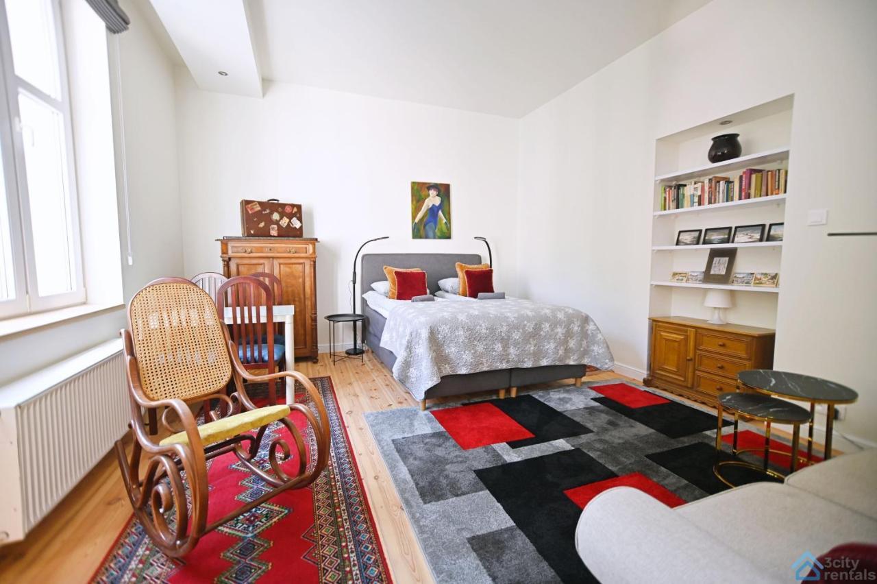 Beige And Red 3City Studio In Sopot With Outdoor Parking By Noclegi Renters Exterior foto